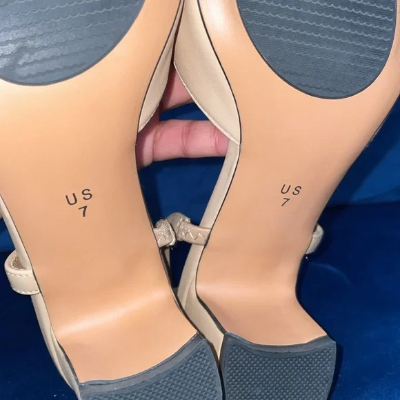 Two toned slingblack block heels - Picture 6 of 6